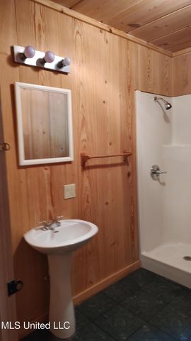 110 Rosenbaum Drive, Poplarville, MS 39470