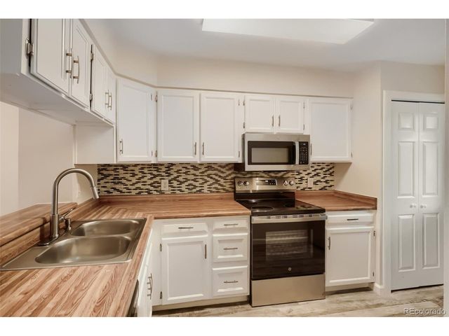 1811 S Quebec Way 205, Denver, CO 80231