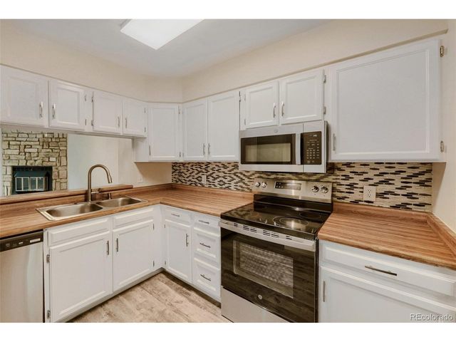 1811 S Quebec Way 205, Denver, CO 80231