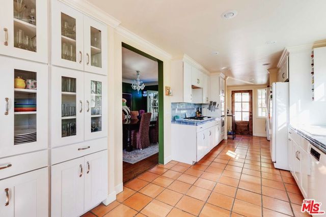 3024 Angus Street, Los Angeles, CA 90039