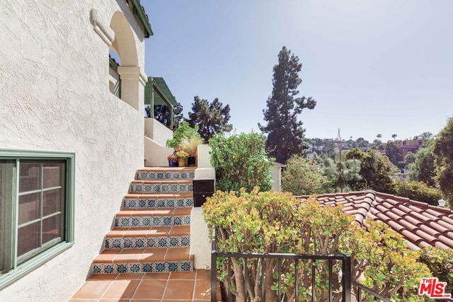 3024 Angus Street, Los Angeles, CA 90039