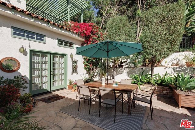 3024 Angus Street, Los Angeles, CA 90039
