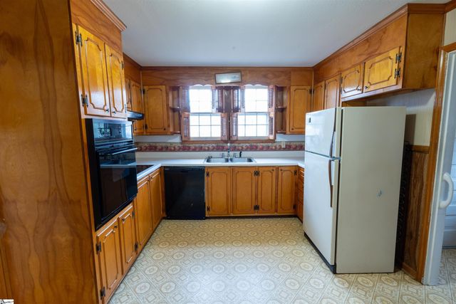 60 Blake Street, Greenville, SC 29605