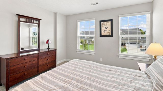 1302 Clover Street, Sunbury, OH 43074