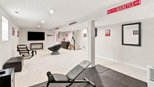 1302 Clover Street, Sunbury, OH 43074