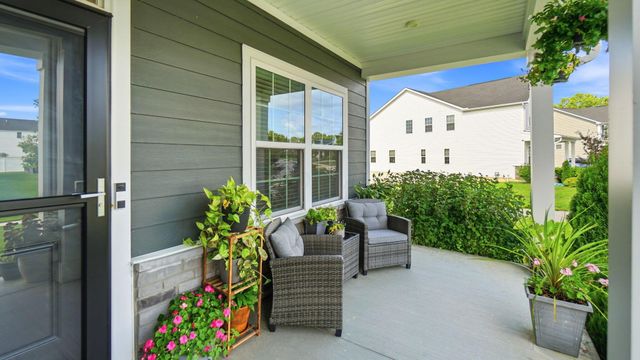 1302 Clover Street, Sunbury, OH 43074