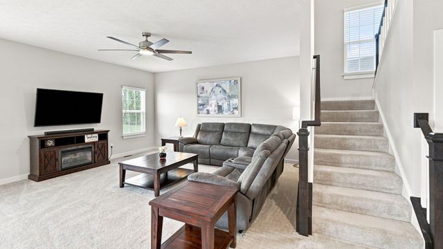 1302 Clover Street, Sunbury, OH 43074