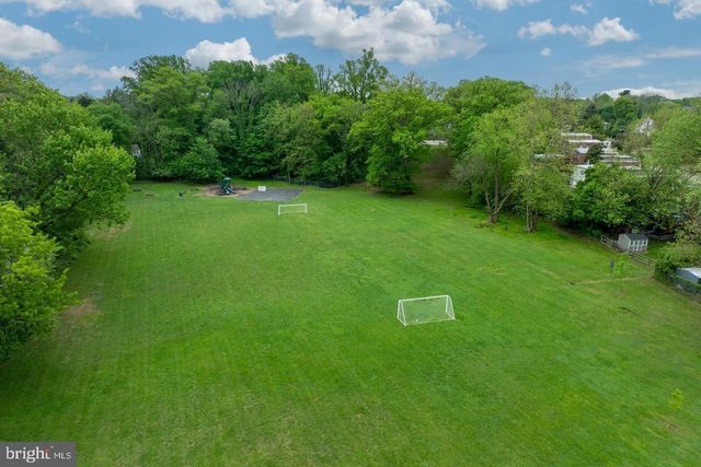 521 S MEDIA WAY, Media, PA 19063