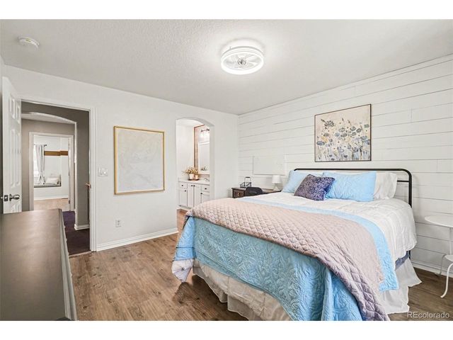 3470 Sturbridge Dr, Highlands Ranch, CO 80129