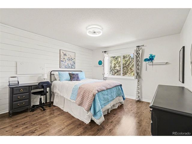 3470 Sturbridge Dr, Highlands Ranch, CO 80129