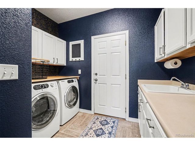 3470 Sturbridge Dr, Highlands Ranch, CO 80129