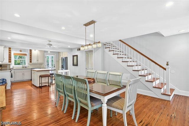 660 8th AVE S, Naples, FL 34102