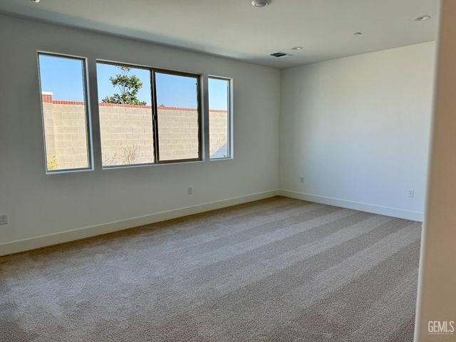 2416 Penley Court, Bakersfield, CA 93311