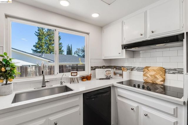 2113 Cordoba Way, Antioch, CA 94509