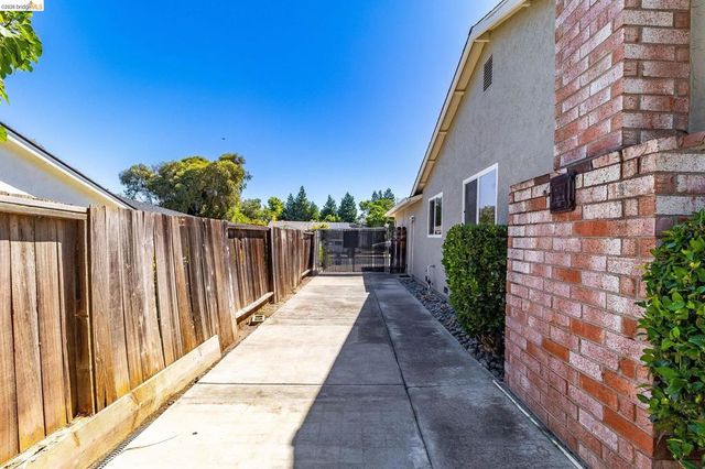 2113 Cordoba Way, Antioch, CA 94509