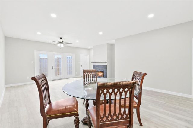 550 Wilcrest Drive 550, Houston, TX 77042