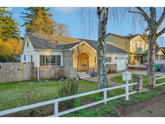 710 Se 155TH Ave, Portland, OR 97233