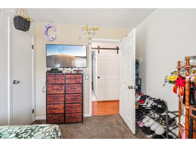 710 Se 155TH Ave, Portland, OR 97233