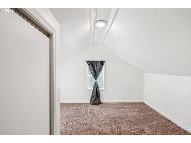 710 Se 155TH Ave, Portland, OR 97233