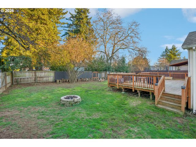 710 Se 155TH Ave, Portland, OR 97233