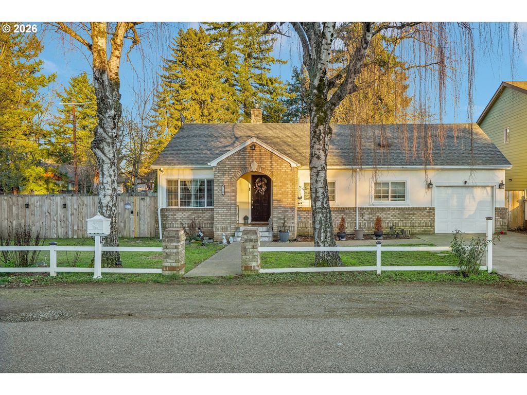 710 Se 155TH Ave, Portland, OR 97233