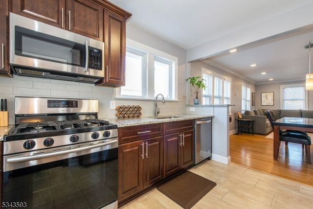 22 Delmar Ave, Morris Twp., NJ 07950