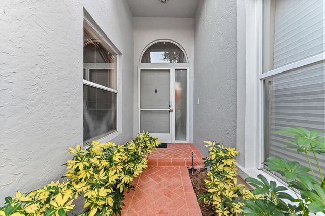 7192 Summer Tree Drive, Boynton Beach, FL 33437