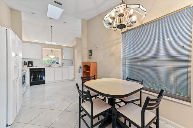 7192 Summer Tree Drive, Boynton Beach, FL 33437