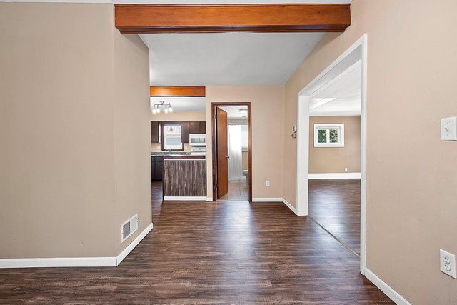 719 N FAIR STREET, Appleton, WI 54911