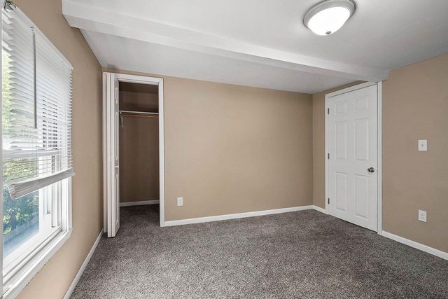 719 N FAIR STREET, Appleton, WI 54911