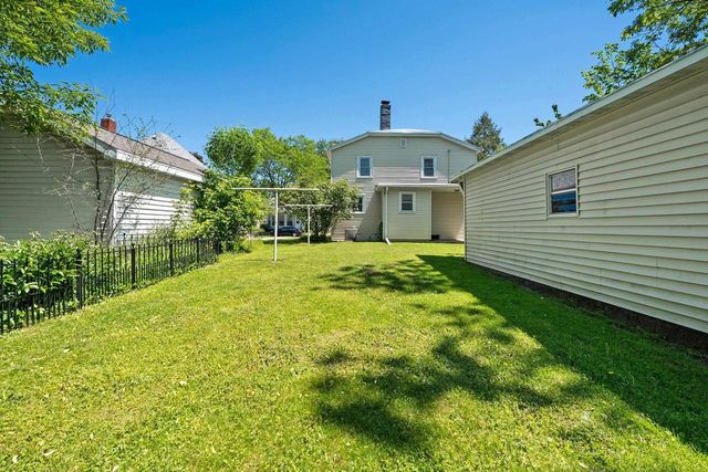 719 N FAIR STREET, Appleton, WI 54911