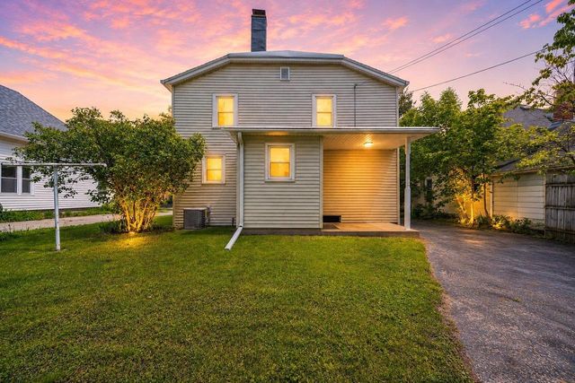 719 N FAIR STREET, Appleton, WI 54911