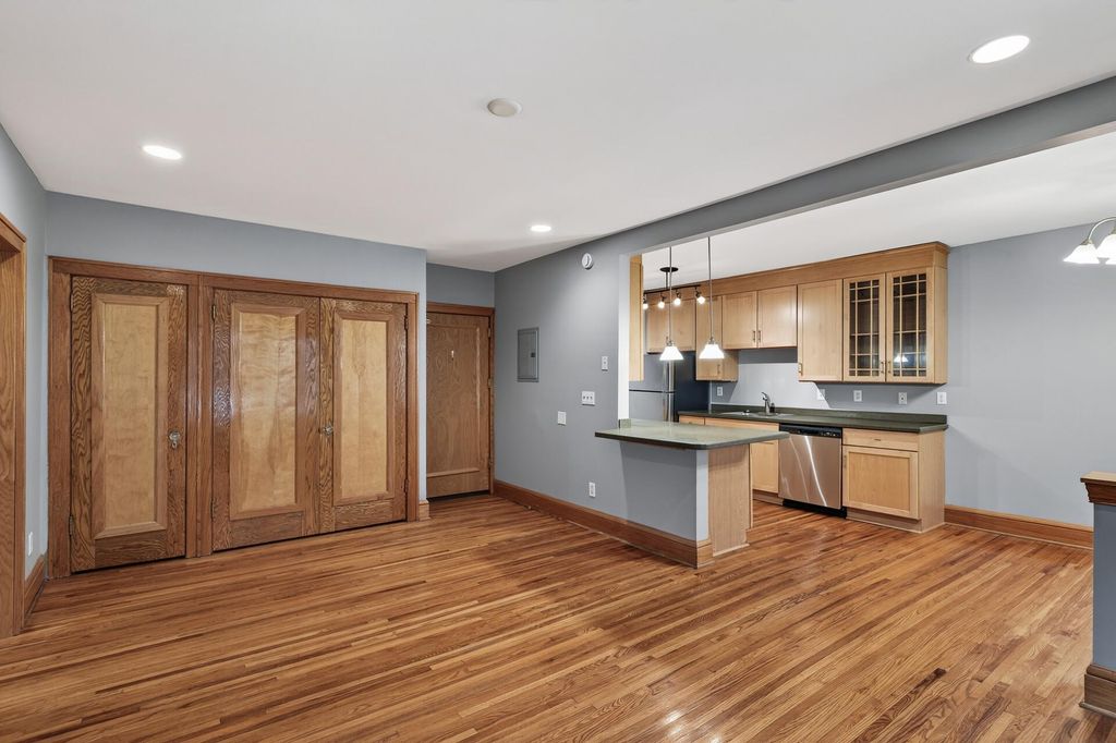3116 12th Avenue S A106, Minneapolis, MN 55407