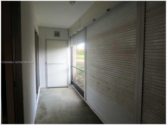 4116 NW 88th Ave 104, Coral Springs, FL 33065