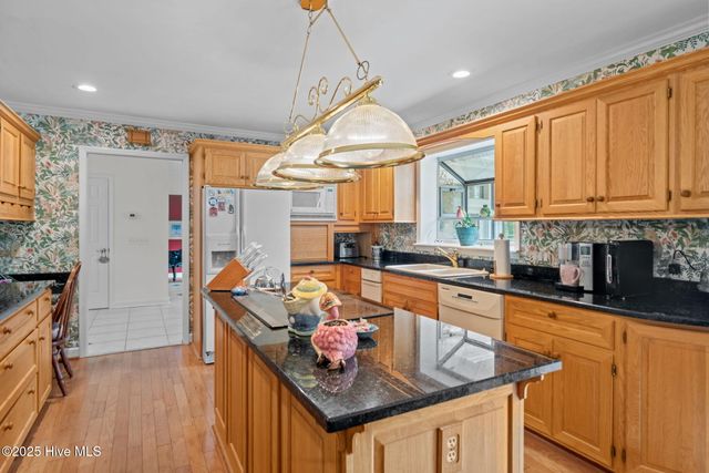 35 Lake Dornoch Drive, Pinehurst, NC 28374