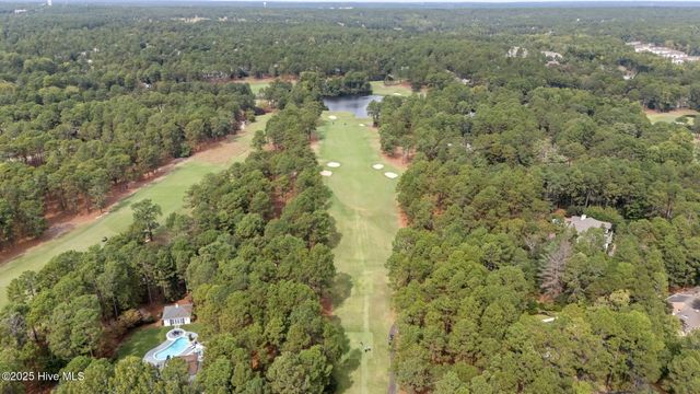 35 Lake Dornoch Drive, Pinehurst, NC 28374