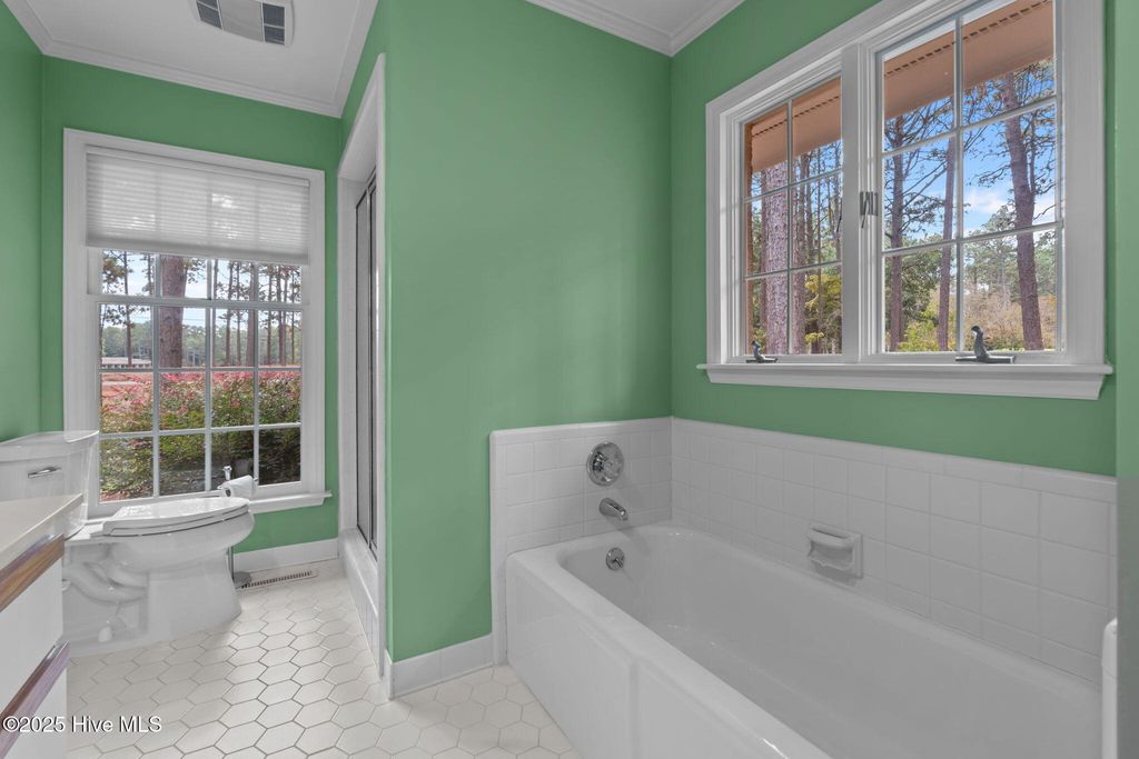Image 16 of property listing at 35 Lake Dornoch Drive, Pinehurst, NC 28374