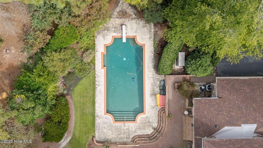 Image 64 of property listing at 35 Lake Dornoch Drive, Pinehurst, NC 28374