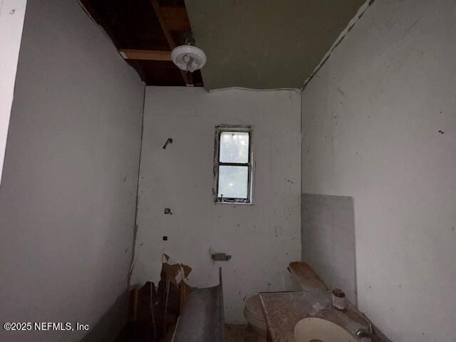 6145 FINCH Avenue, Jacksonville, FL 32219