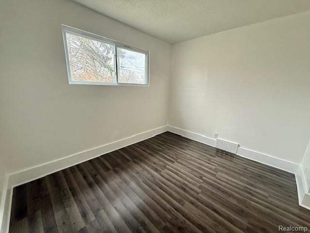 3575 S Annabelle Street, Detroit, MI 48217