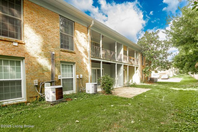 402 Highwood Dr, Louisville, KY 40206