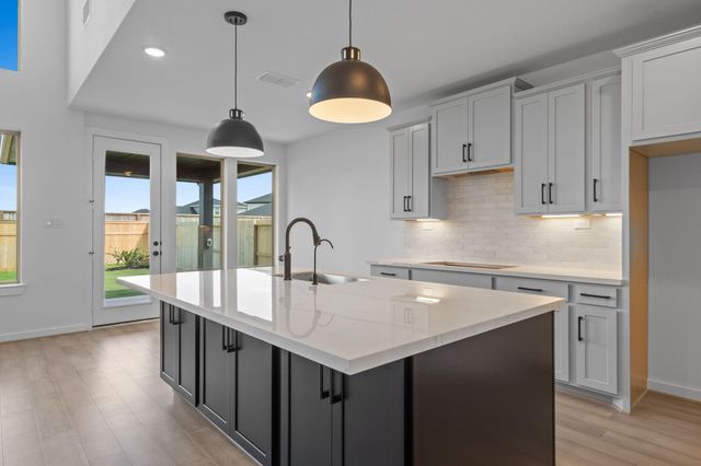 31015 Golden Felipe Street, Fulshear, TX 77441