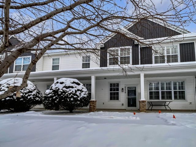 6829 Narcissus Lane N 304, Maple Grove, MN 55311