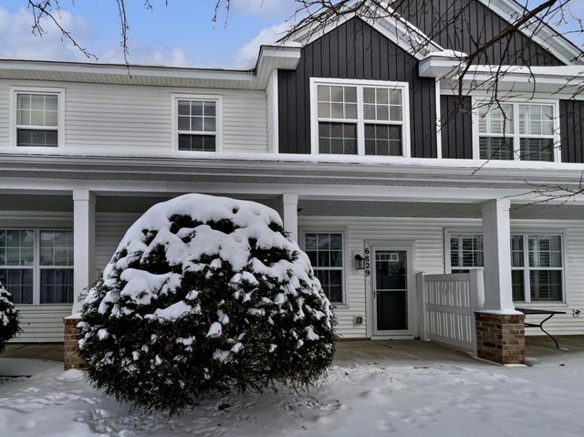 6829 Narcissus Lane N 304, Maple Grove, MN 55311