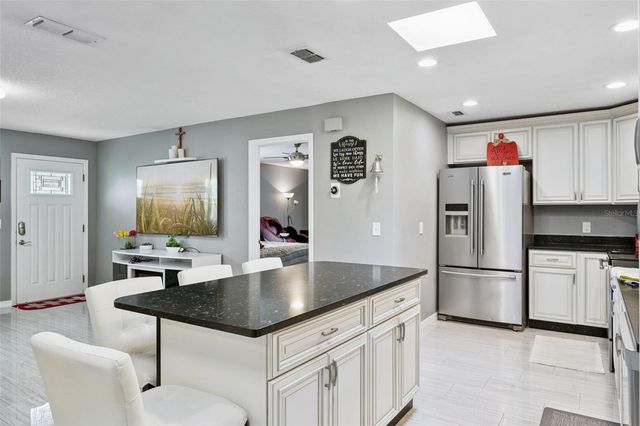861 ALTON AVENUE, Orlando, FL 32804