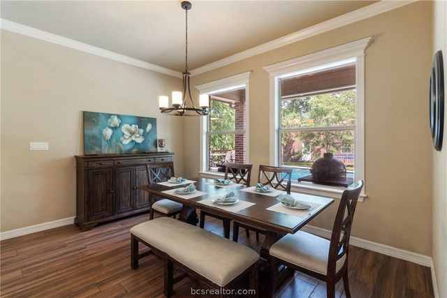 5028 Vintage Oaks Court, College Station, TX 77845