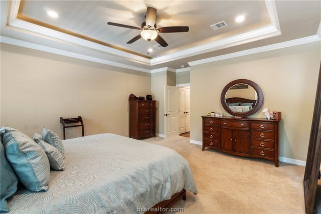 5028 Vintage Oaks Court, College Station, TX 77845