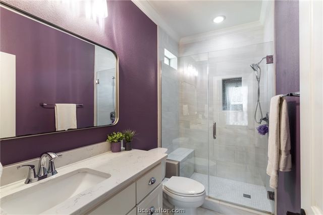 5028 Vintage Oaks Court, College Station, TX 77845