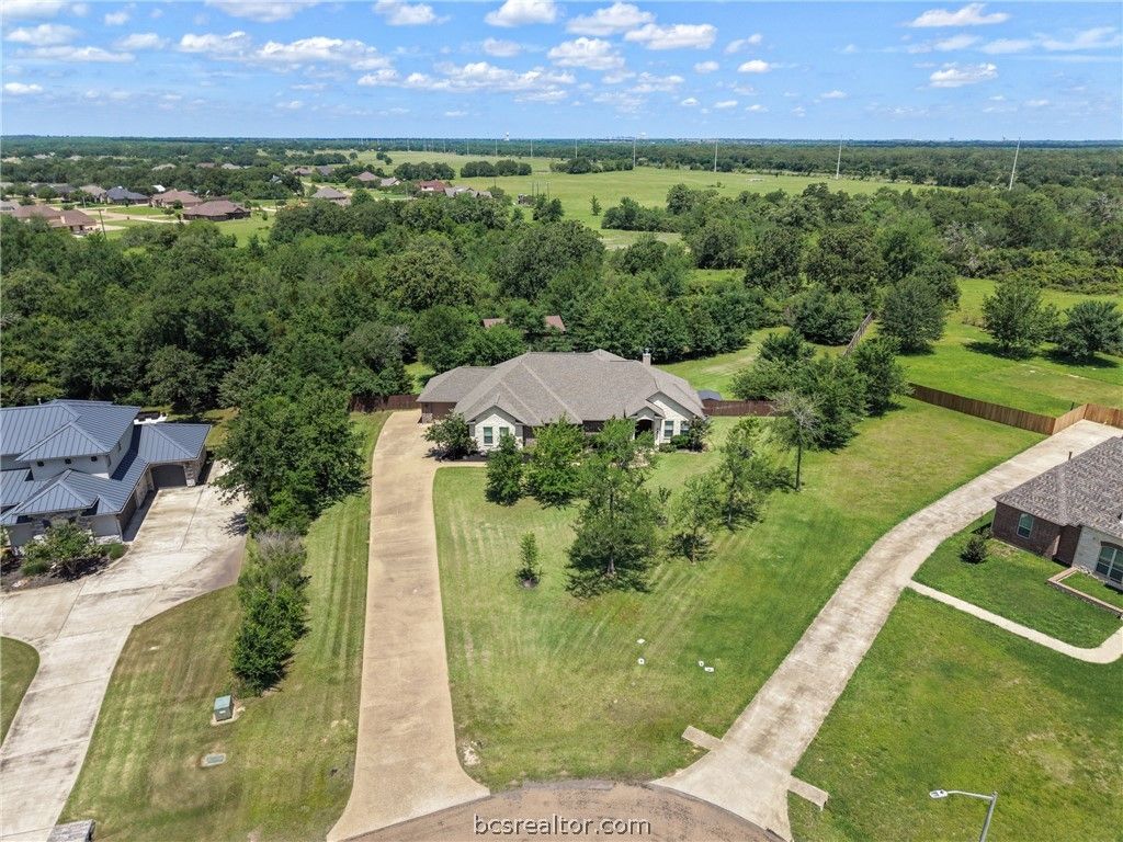 5028 Vintage Oaks Court, College Station, TX 77845 — photo 3