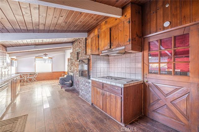 3339 E Avenue S, Palmdale, CA 93550